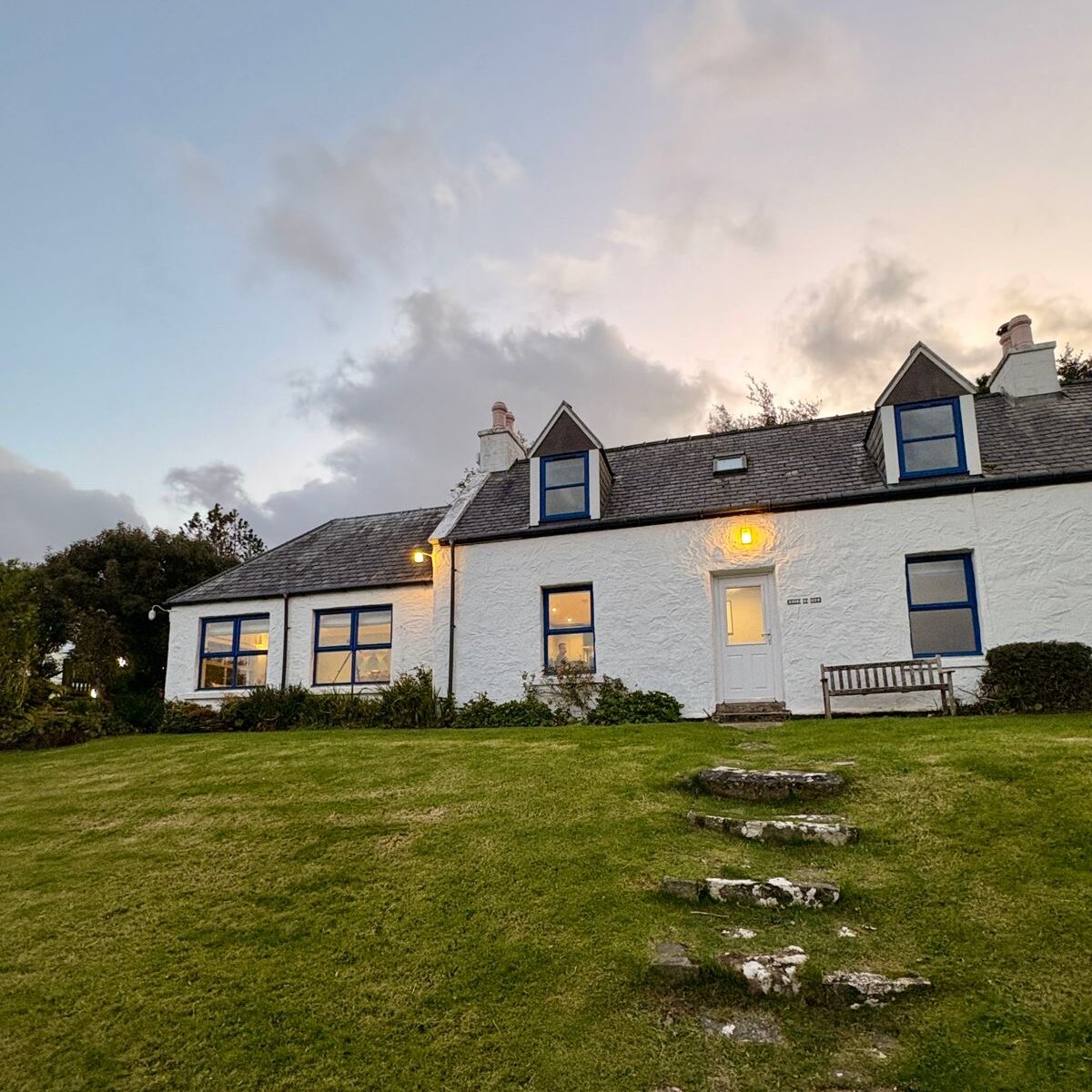 8aea8a71 0f1d 495d 86b5 ea0bb722c015 e1760369764648